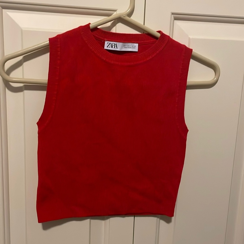 Red Zara Tank (women's medium)